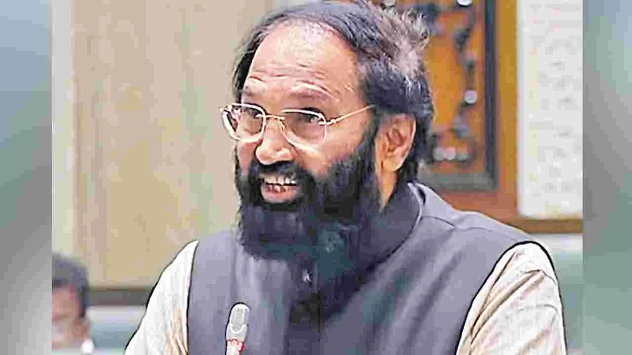 Uttam Kumar Reddy: కేసీఆర్‌పై చర్యలు  చేపట్టేందుకు సర్కారుకు స్వేచ్ఛ ఉంది