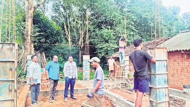 గృహ లబ్ధిదారులకు సకాలంలో బిల్లులు