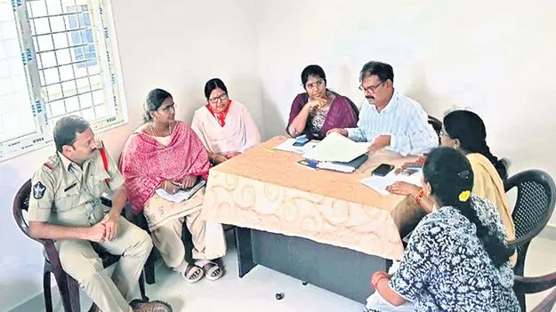 ఎరువుల కొరత లేదు