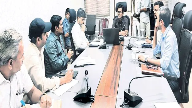 కాఫీ రైతులకు పంట నష్టపరిహారం 