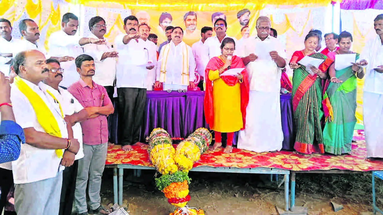 WHIP: ఆలయాల అభివృద్ధికి కృషి