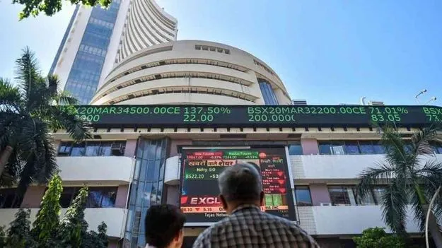 Indian Stock Market: సెన్సెక్స్‌ 410 పాయింట్లు అప్‌