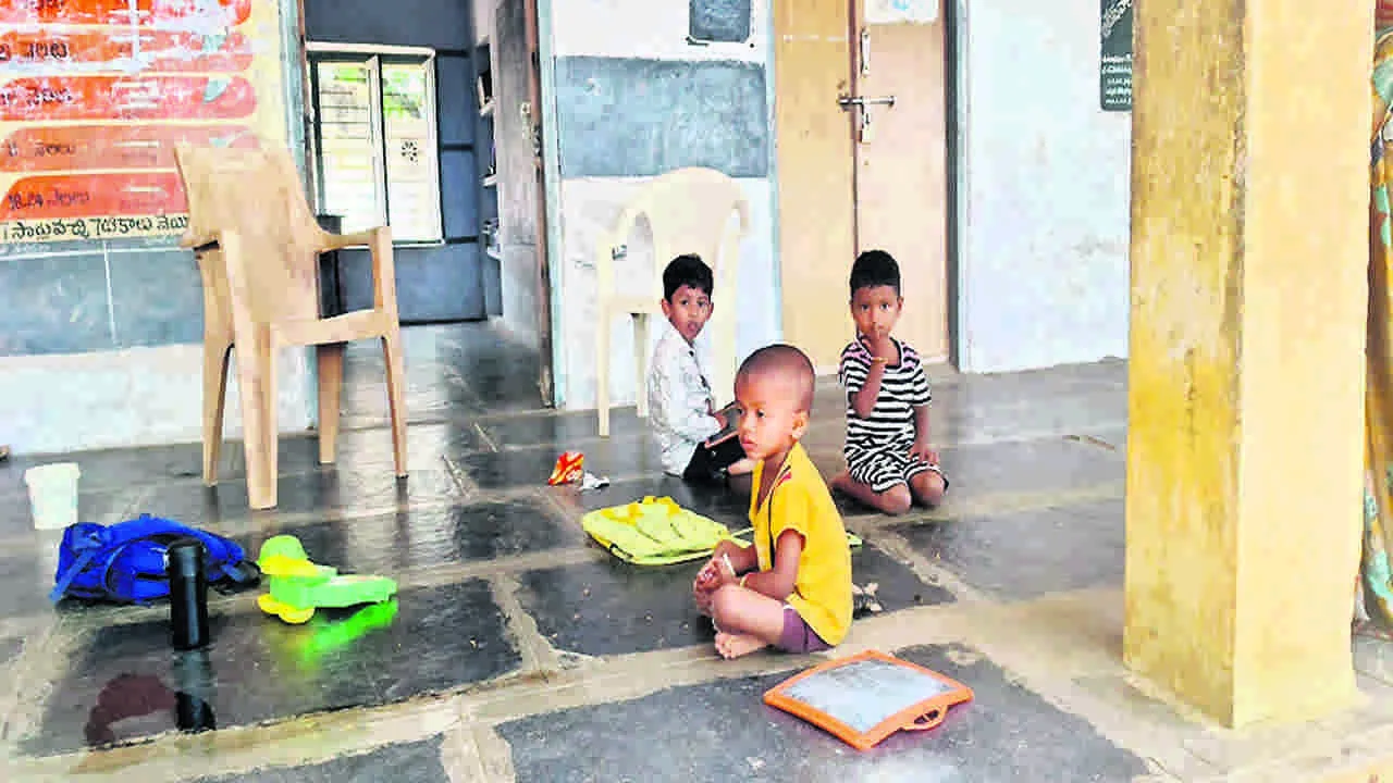 ICDS: అధ్వానంగా అంగనవాడీల పనితీరు