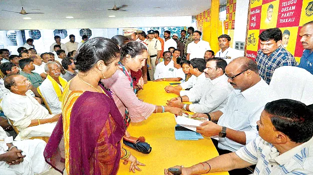  సమస్యల పరిష్కారానికి చొరవ చూపాలి