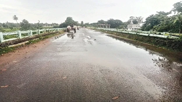మరమ్మతులు లేవు.. పర్యవేక్షణ లేదు