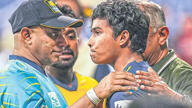 Dunith Wellalage: వెల్లలగెకు పితృ వియోగం