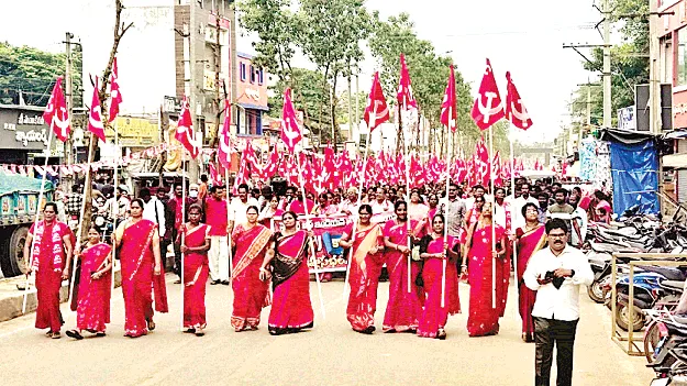  పోరాటాలతో హక్కులు సాధిస్తాం 