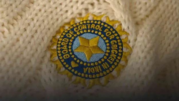 BCCI Invites Bids: స్పాన్సర్‌షిప్‌ వేటలో బీసీసీఐ