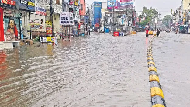 Heavy Rain: వరంగల్‌లో జోరువాన