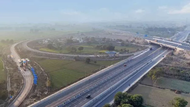 Hyderabad ORR: హైదరాబాద్‌ ఓఆర్‌ఆర్‌ ద్వారా ఆగస్టులో రూ 74 కోట్ల ఆదాయం