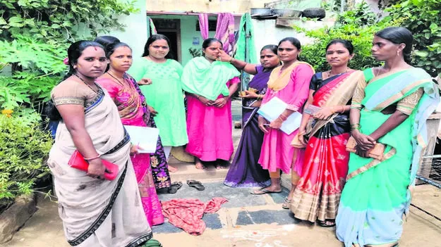 TDP:  బొట్టుపెట్టి తెలుగు మహిళల ఆహ్వానం