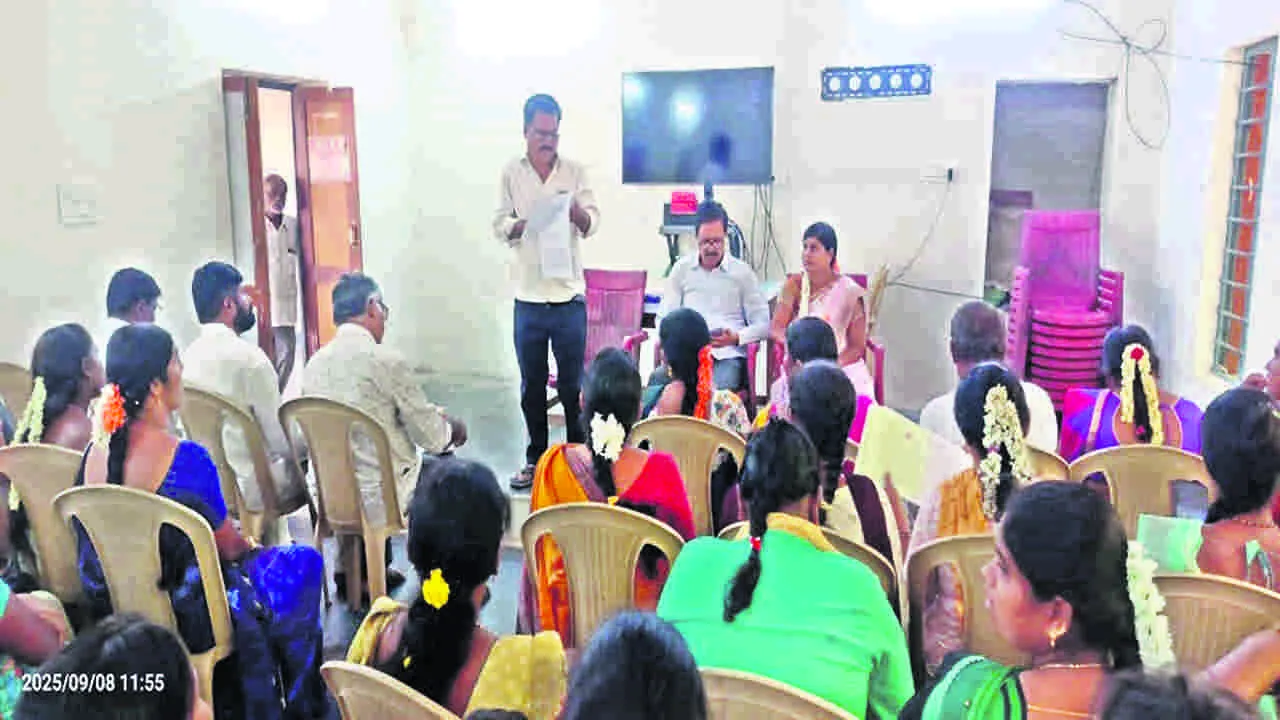 CM MEETING: సీఎం సభను విజయవంతం చేయండి