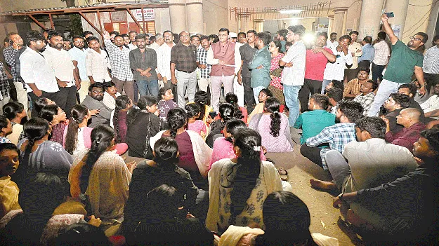 ఎరువుల పంపిణీ నుంచి మినహాయించండి