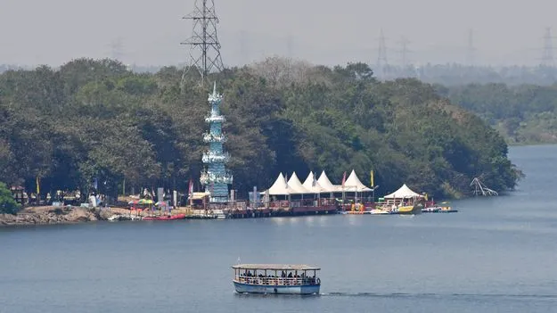 పర్యాటకం ప్రైవేట్‌కు..