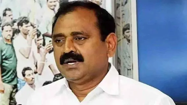 Alipiri Police: భూమనకు పోలీసులు నోటీసులు జారీ..  