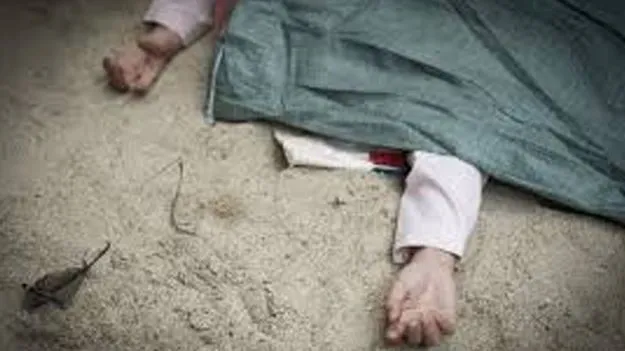 Heavy Rains: ప్రహరీ గోడ కూలిన ఒకరు మృతి పలువురికి గాయాలు