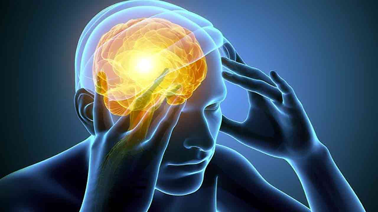 Health Tips: నెల రోజుల పాటు రోజుకు 5 నానబెట్టిన బాదం పప్పులు తింటే.. జరిగేది ఇదే.. 