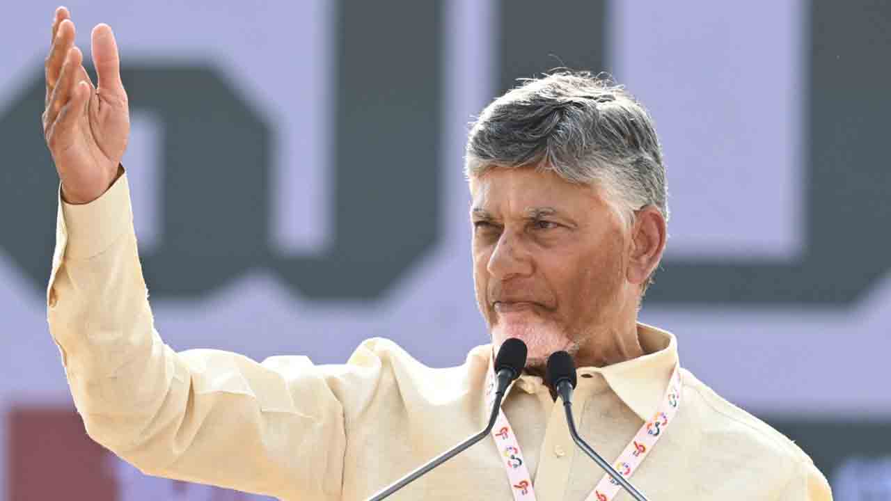 Super Six Super Hit: ఆటో వాలాలకు చంద్రన్న దసరా కానుక