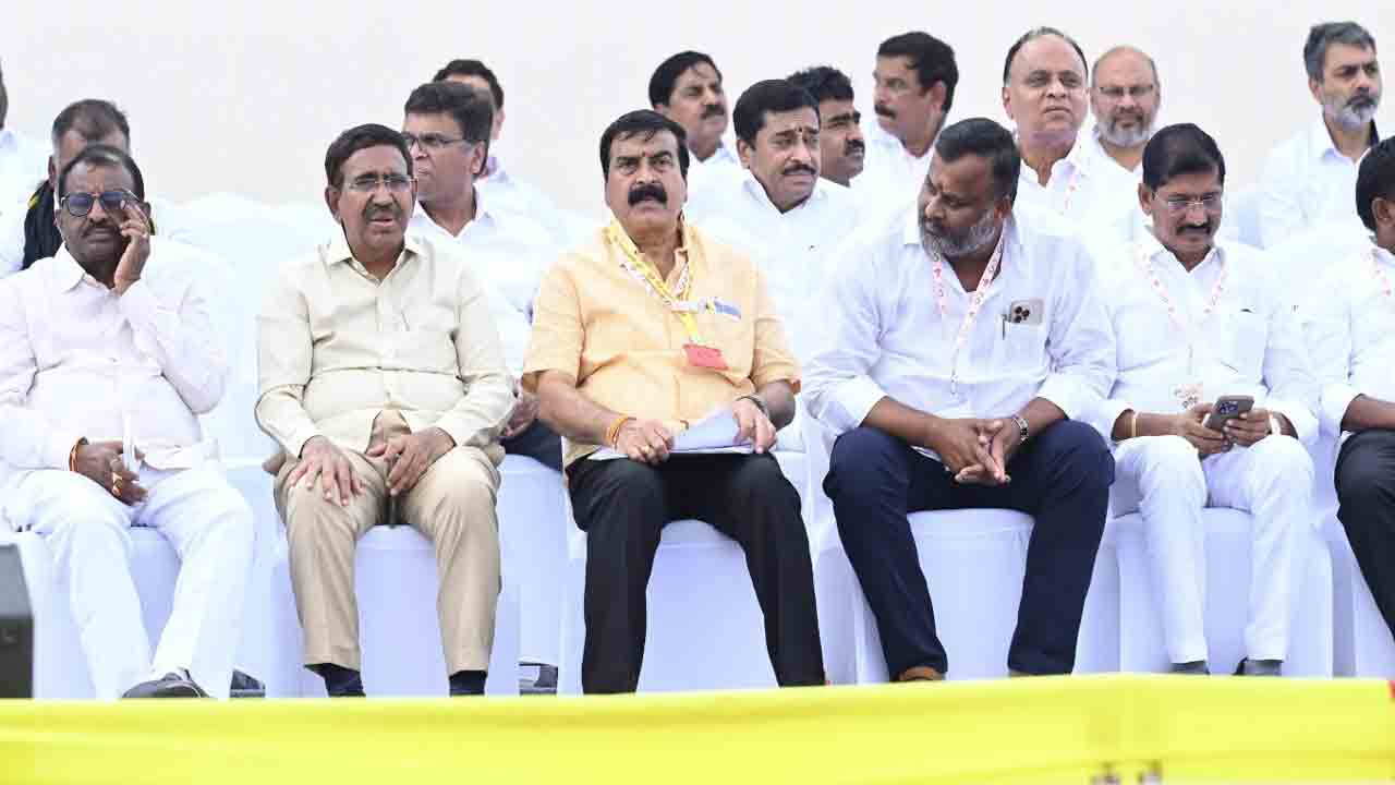 Super Six Super Hit: ఆటో వాలాలకు చంద్రన్న దసరా కానుక