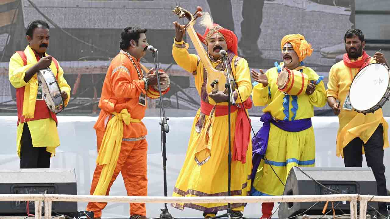 Super Six Super Hit: ఆటో వాలాలకు చంద్రన్న దసరా కానుక