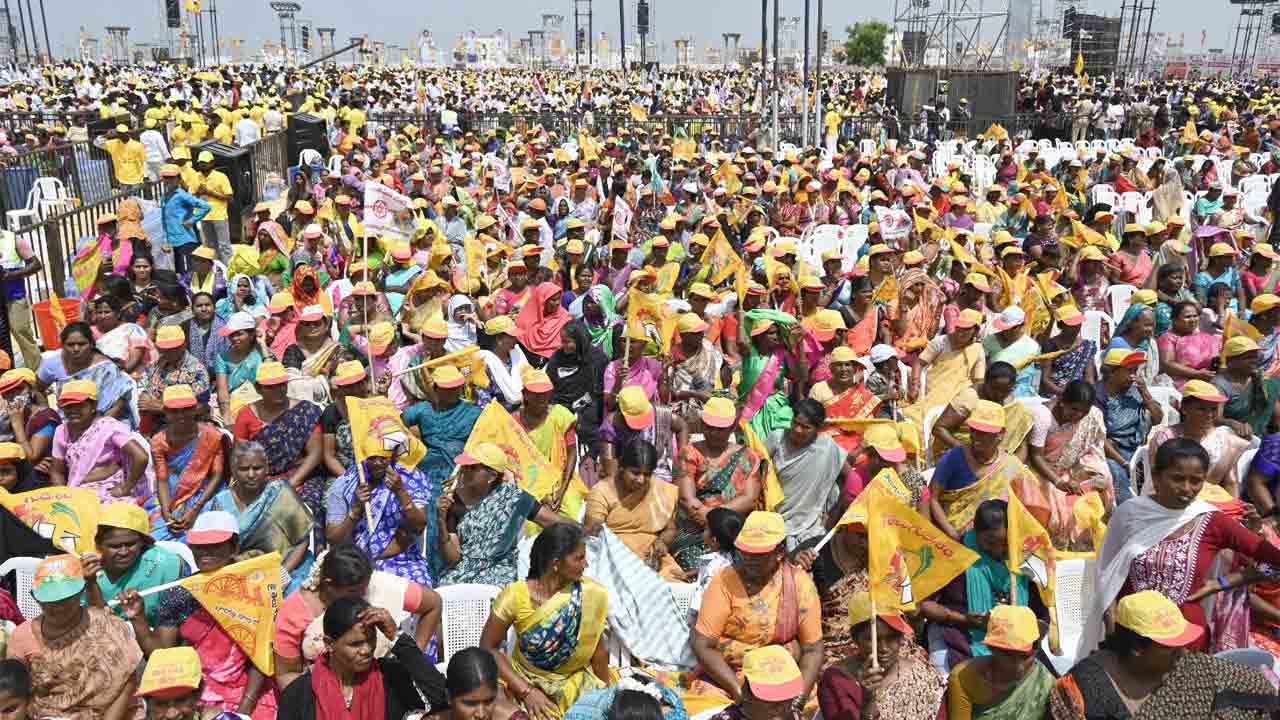 Super Six Super Hit: ఆటో వాలాలకు చంద్రన్న దసరా కానుక