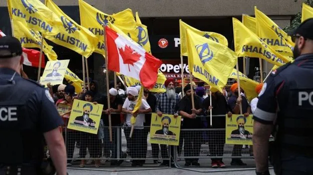 Khalistani Extremist Funding: ఖలిస్థానీ గ్రూప్స్‌కు కెనడాలో నిధులు.. కీలక నివేదికలో వెల్లడి