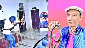 Durgesh Magic Shows: నవయువతకు ప్రేరణ.. అబ్బురపరుస్తున్న దుర్గేశ్‌ విన్యాసాలు