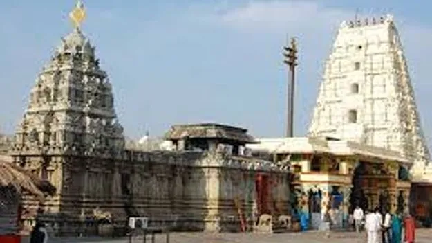 Bhadrachalam Temple: భద్రాద్రి రామయ్యకు 1.52కోట్ల ఆదాయం
