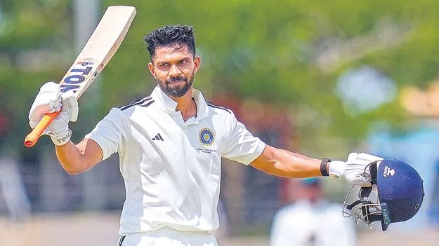 Ruturaj Gaikwad: రుతురాజ్‌ భారీ శతకం