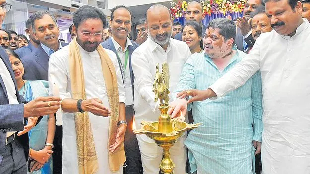 New Mediccare Hospital Opens: మన చేతిలోనే మన ఆరోగ్యం