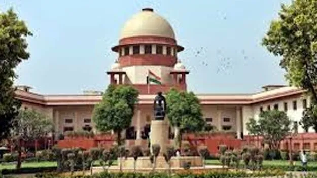Supreme Court Declines: మీరు పరమభక్తులంటున్నారు కదా..వెళ్లి విష్ణువునే ప్రార్థించండి
