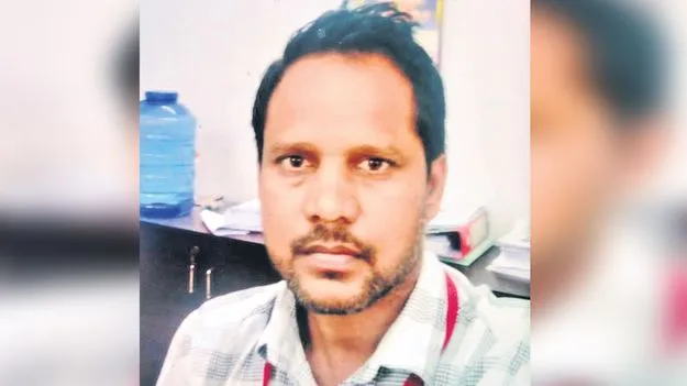 Auditor Steals Gold: ఆడిట్‌ కోసం వచ్చి బంగారం చోరీ