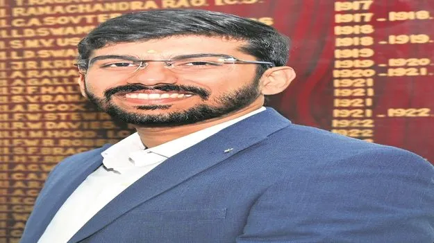 నూతన కలెక్టర్‌ ఆనంద్‌