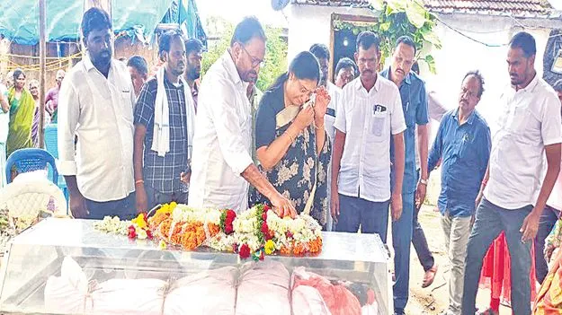 High Court Judge Mourns Loss: సహాయకుడి మృతితో తల్లడిల్లిన న్యాయమూర్తి