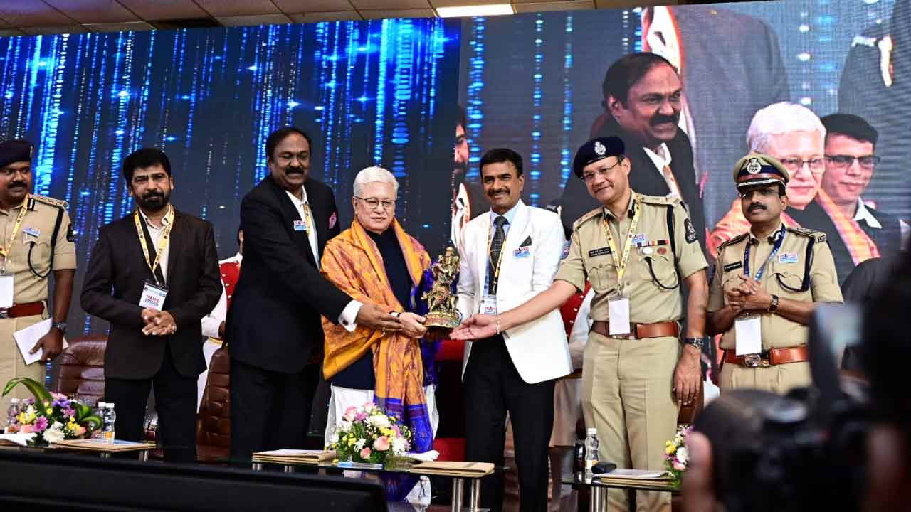 ట్రాఫిక్ నిర్వహణలో ప్రజల భాగస్వామ్యం అవసరం: తెలంగాణ గవర్నర్ జిష్ణుదేవ్ వర్మ