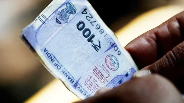 India Rupee Hits Low: ట్రంప్ సుంకాల ఎఫెక్ట్.. రూపాయి విలువ మరింతగా పతనం