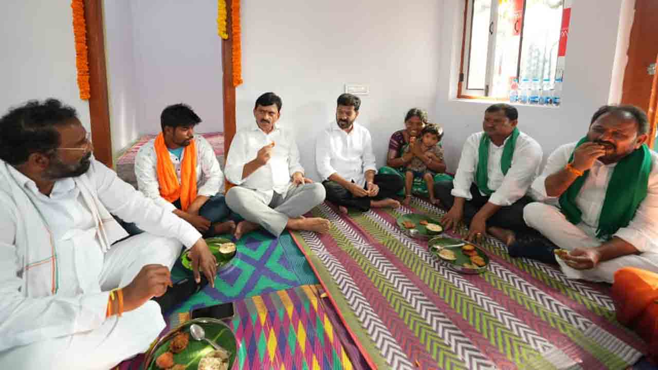 CM Revanth Reddy inaugurates Indiramma Houses: ఇందిరమ్మ ఇళ్ల పథకాన్ని ప్రారంభించిన సీఎం రేవంత్‌రెడ్డి 