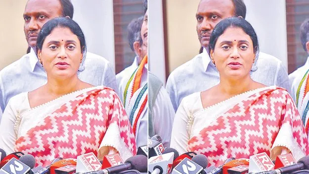 YS Sharmila: తెలుగు జాతికి చీకటి రోజు!