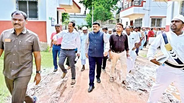 సమస్యల పరిష్కారానికే ‘పల్లెకు పోదాం’ 