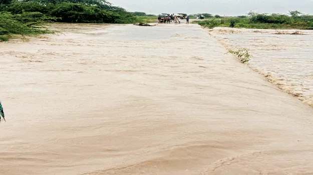 కల్లూరులో భారీ వర్షం