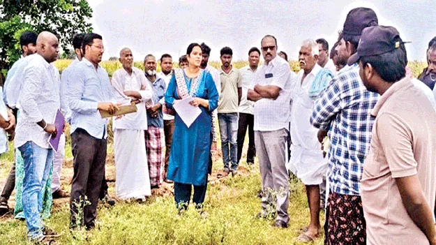 అర్హులందరికీ ఇళ్ల స్థలాలు