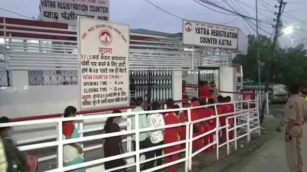 Vaishno Devi Yatra Resumes: ప్రారంభమైన వైష్ణో దేవి యాత్ర.. భక్తులకు కీలక సూచన