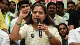 Kavitha Comments on Kaleshwaram Project: కాళేశ్వరం ప్రాజెక్టుపై కవిత సంచలన కామెంట్స్..