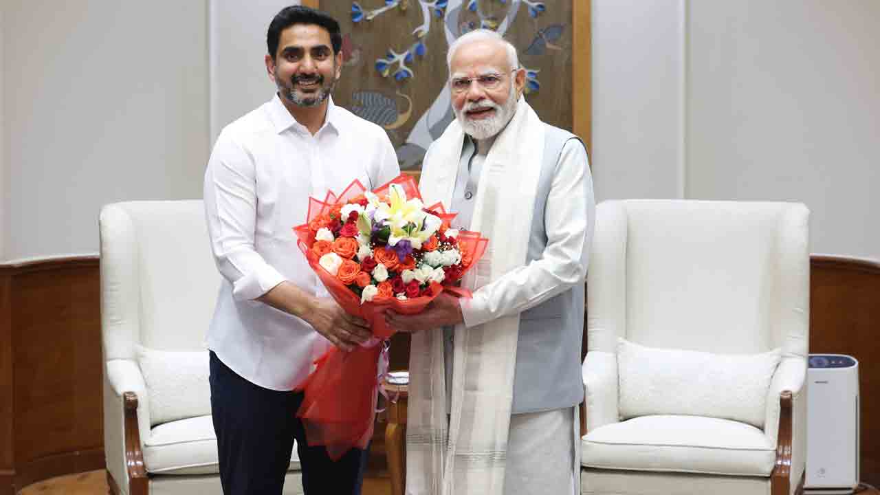 ప్రధాని మోదీతో మంత్రి నారా లోకేష్ భేటీ
