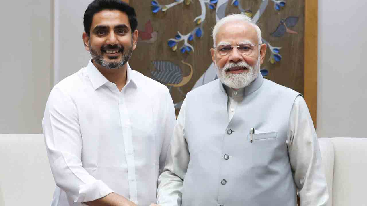 ప్రధాని మోదీతో మంత్రి నారా లోకేష్ భేటీ
