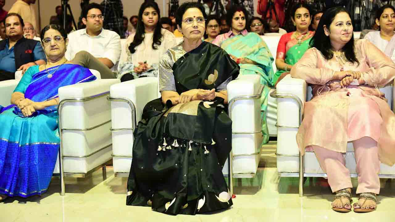 Nandamuri Balakrishna: ఏ రంగంలోనైనా నెంబర్ వన్ బాలయ్యే:  మంత్రి నారా లోకేష్