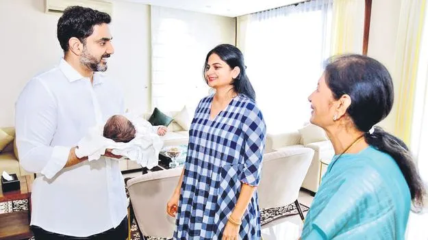 Minister Nara Lokesh: రామ్మోహన్‌ కుమారుడికి లోకేశ్‌ ఆశీస్సులు