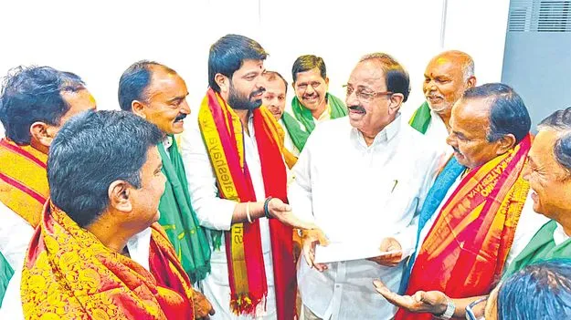 Minister Tummala Nageswara Rao: అమెరికా పత్తి దిగుమతిపై సుంకం ఎత్తివేయటం అన్యాయం