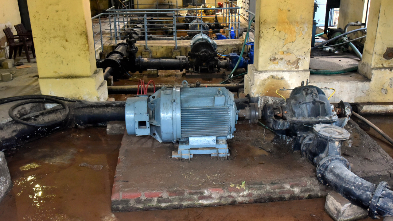 Hyderabad: భారీ వర్షానికి నగరం అల్లకల్లోలం