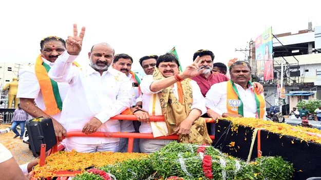 స్థానిక ఎన్నికల్లో గెలుపే లక్ష్యంగా పనిచేయాలి